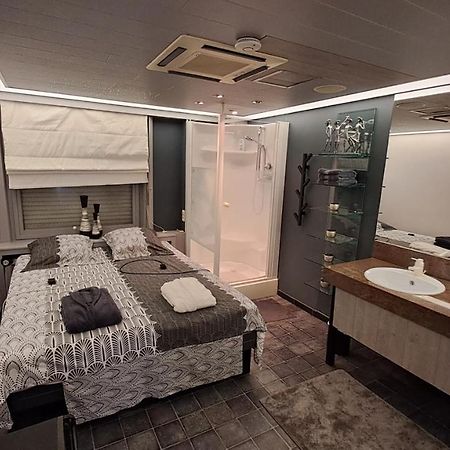 Beautyd Grey Room Centrum Gullegem Wevelgem Exterior foto